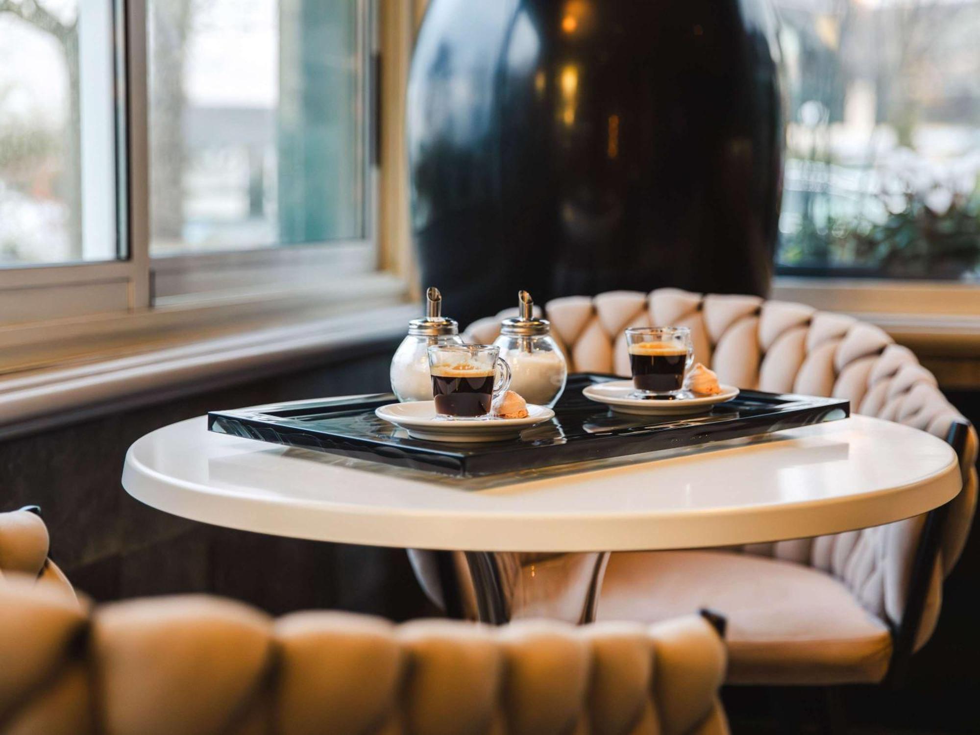 Mercure Cabourg Hotel & Spa Екстериор снимка